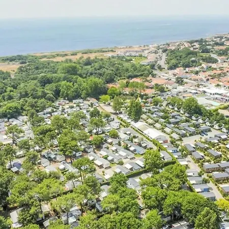 Campingplads Zecamping 5 Etoiles Club Enfant Espace Aquatique Sauna Hammam Chiens Acceptes Saint-Jean-dʼOrbetiers