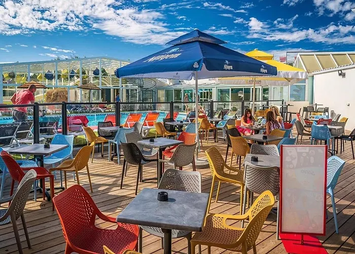 Zecamping 5 Club Enfant Espace Aquatique Sauna Hammam Chiens Acceptes Saint-Jean-dʼOrbetiers