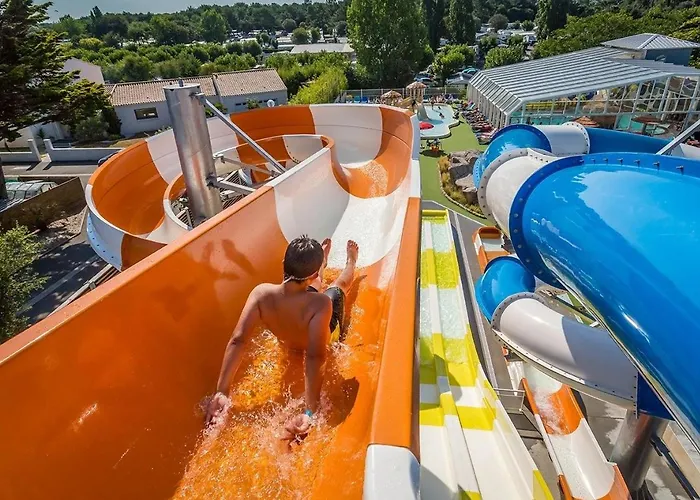 Zecamping 5 Club Enfant Espace Aquatique Sauna Hammam Chiens Acceptes * Saint-Jean-dʼOrbetiers